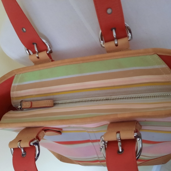 💕💚COACH Hampton Stripe Pastel Fabric and Leather Shoulder Bag 💕💚 - Picture 9 of 12